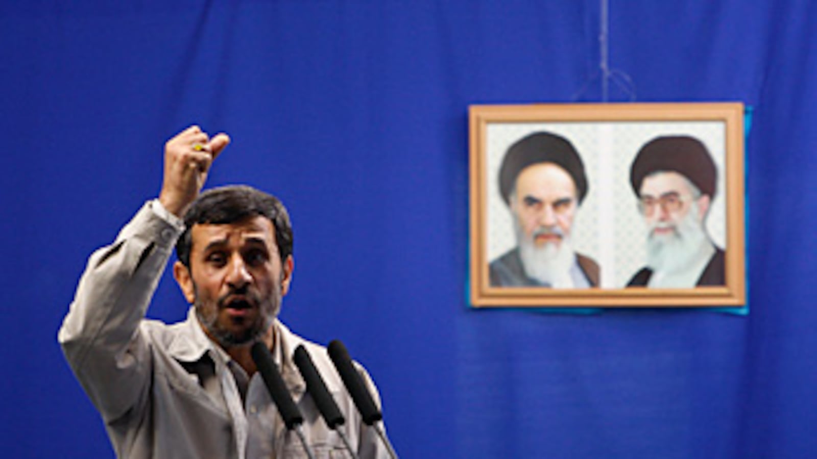 articles/2009/09/22/ahmadinejads-holocaust-ploy/aslan-ahmadinejad-holocaust_51304_vapggn