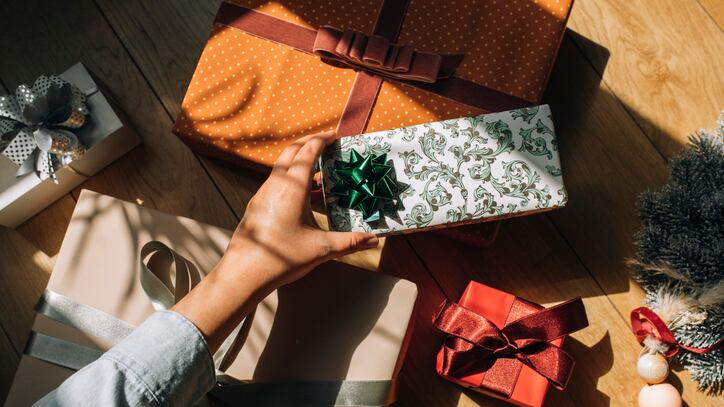 holiday gift coupon codes 2022