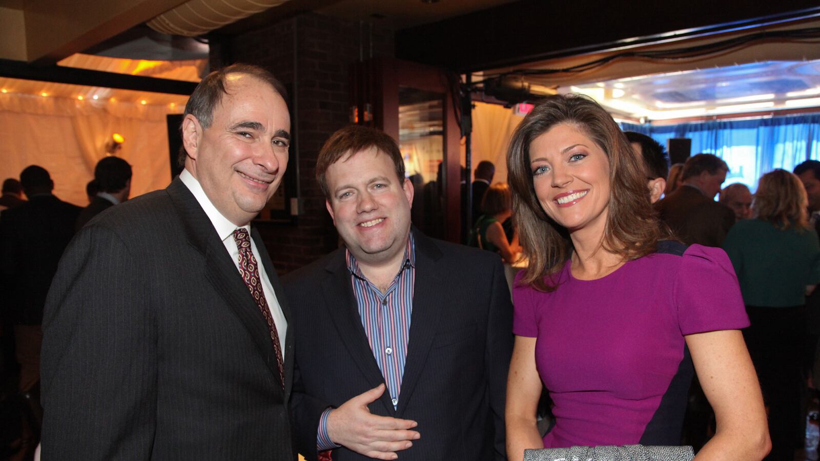 articles/2013/01/20/frank-luntz-ray-lahood-more-at-the-newsweek-daily-beast-bipartisan-brunch/130120-nw-inauguration-brunch-avlon-tease_ovgynb