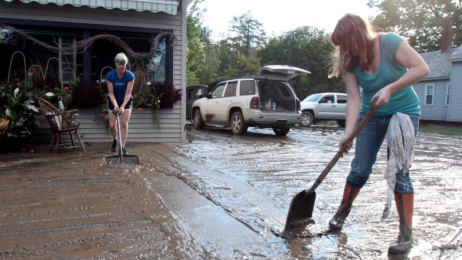 cheats/2011/08/29/two-dead-in-vermont-flooding/vermont-hurricane-irene-cs_ajickv