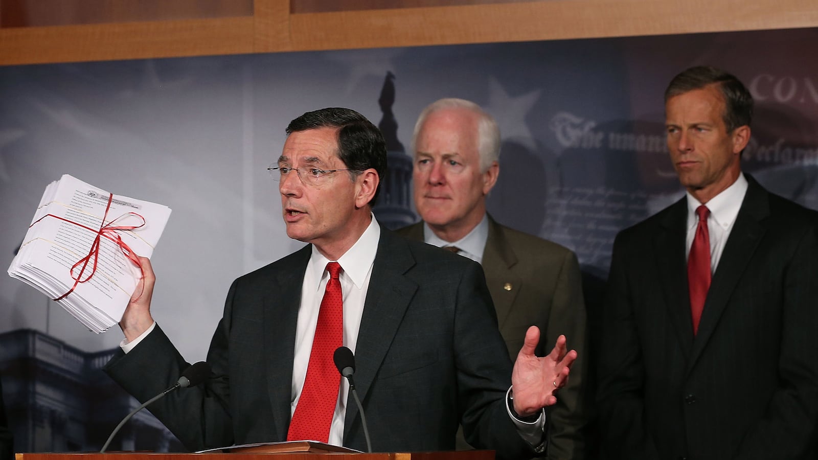 articles/2013/10/11/no-one-wins-washington-s-zero-sum-games/131010-stevens-obamacare-tease_wywuqh