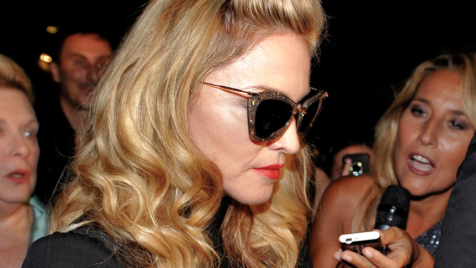 cheats/2012/01/12/madonna-gaga-redid-my-song/madonna-brother-night-cheat_df43m3