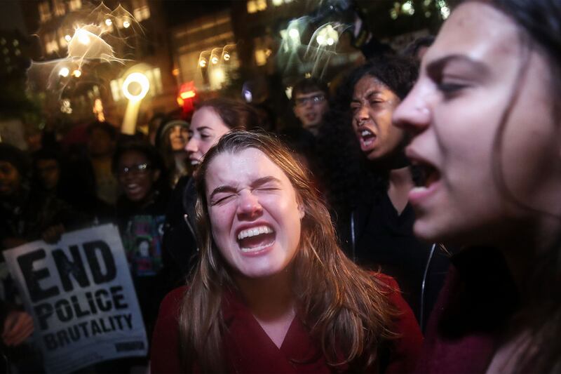 galleries/2016/11/09/2016-election-protests/161109-nyc-protest-trump-2_k9qltr