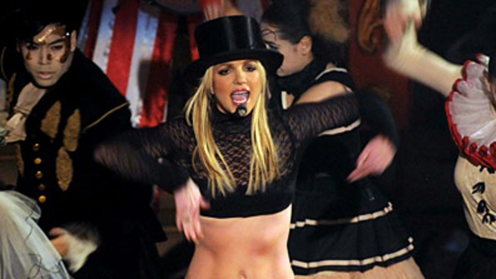 cheats/2008/12/10/britneys-back/britney_yv5uzg