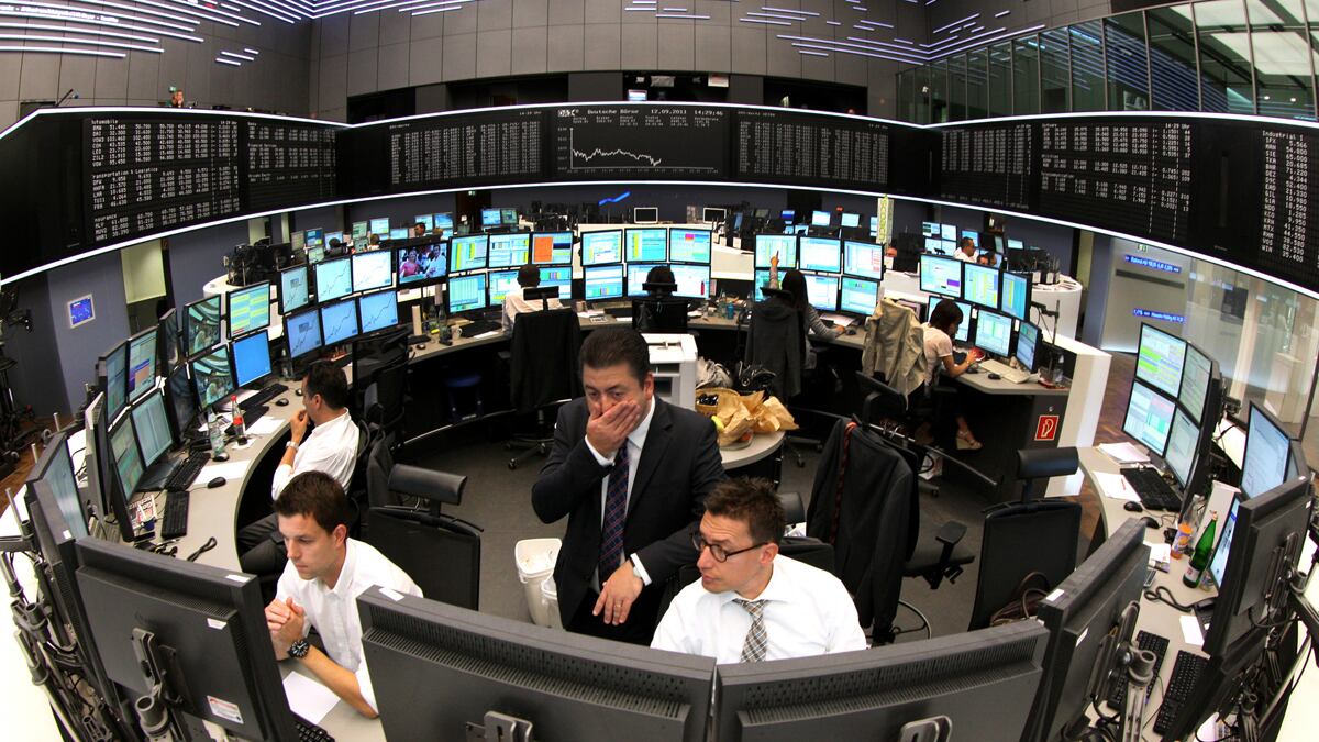 cheats/2011/09/15/europe-s-banks-we-have-enough-dollars/europe-central-banks-box_aatu6x