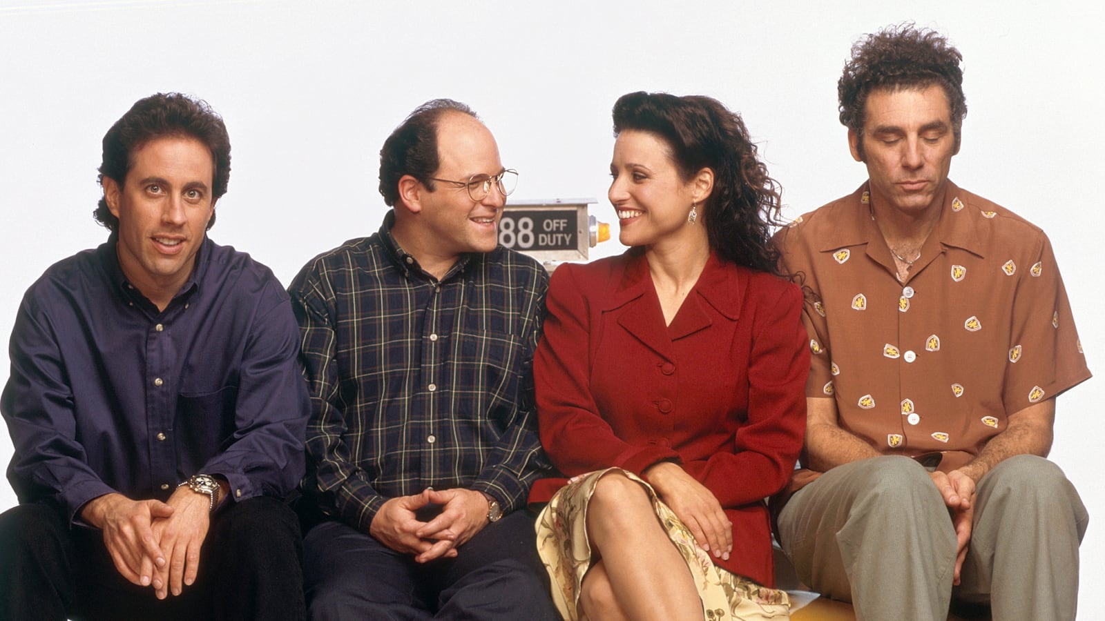 SEINFELD -- Season 6 -- Pictured: (l-r) Jerry Seinfeld, Jason Alexander as George Costanza, Julia Louis-Dreyfus as Elaine Benes, Michael Richards as Cosmo Kramer