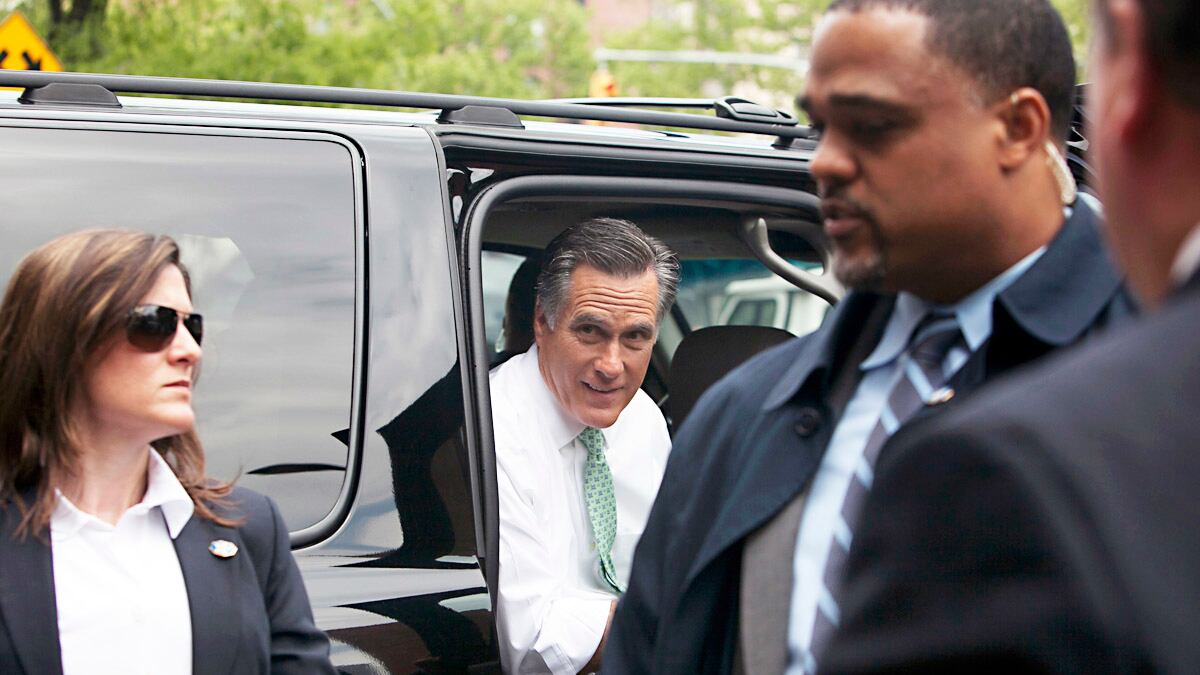 articles/2012/05/02/romney-s-plan-to-end-state-income-tax-deductible-could-screw-states-like-new-york/mitt-romney-taxes-jacobs_usz4rn