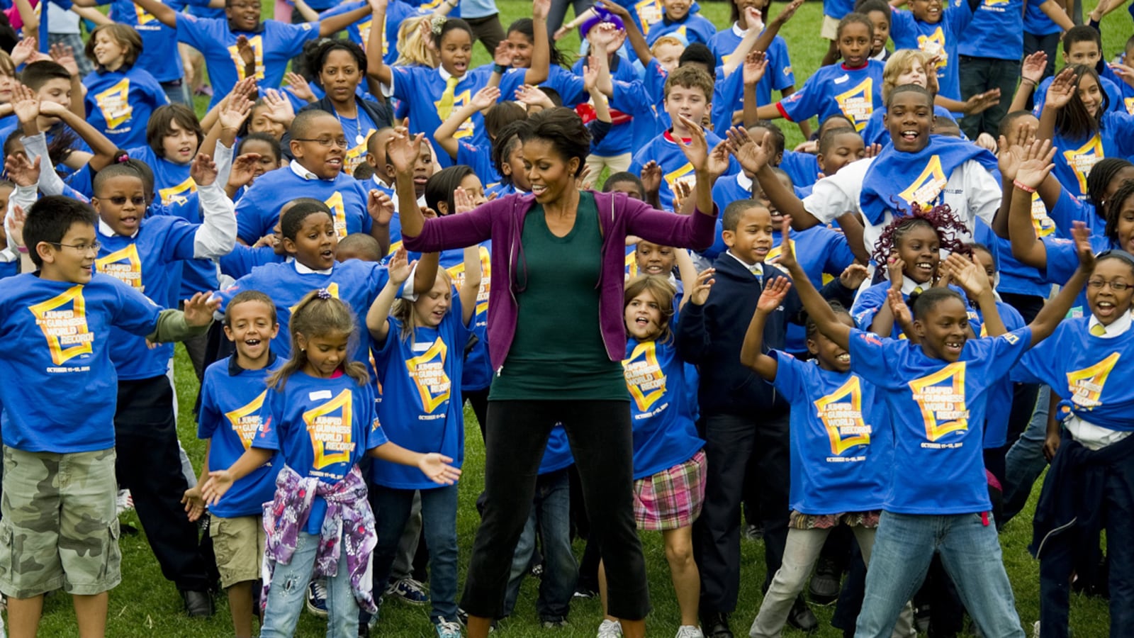 articles/2012/05/08/michelle-obama/michelle-obama-greatest-moments-lets-move_okncpe