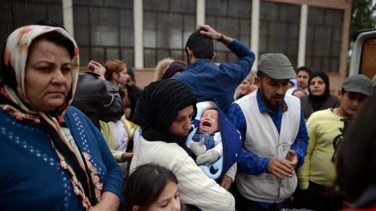 cheats/2013/10/16/bulgaria-plans-fence-to-block-syrians/Bulgaria-Syrian-Cheat_hofiz5