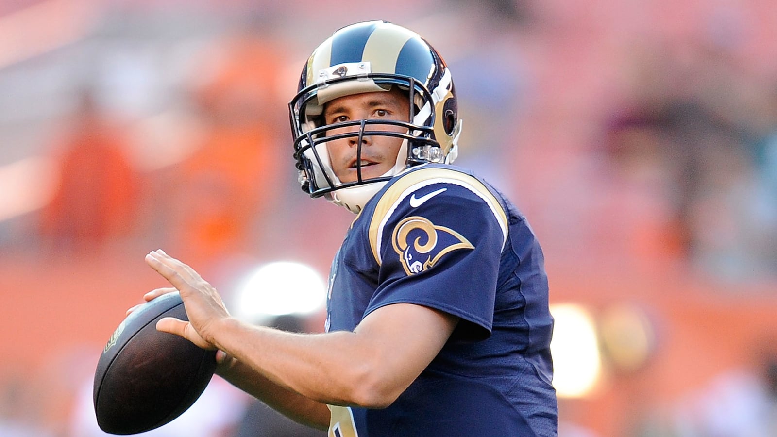 cheats/2014/08/25/rams-quarterback-ends-season/140825-sam-bradford-cheat_saj8px