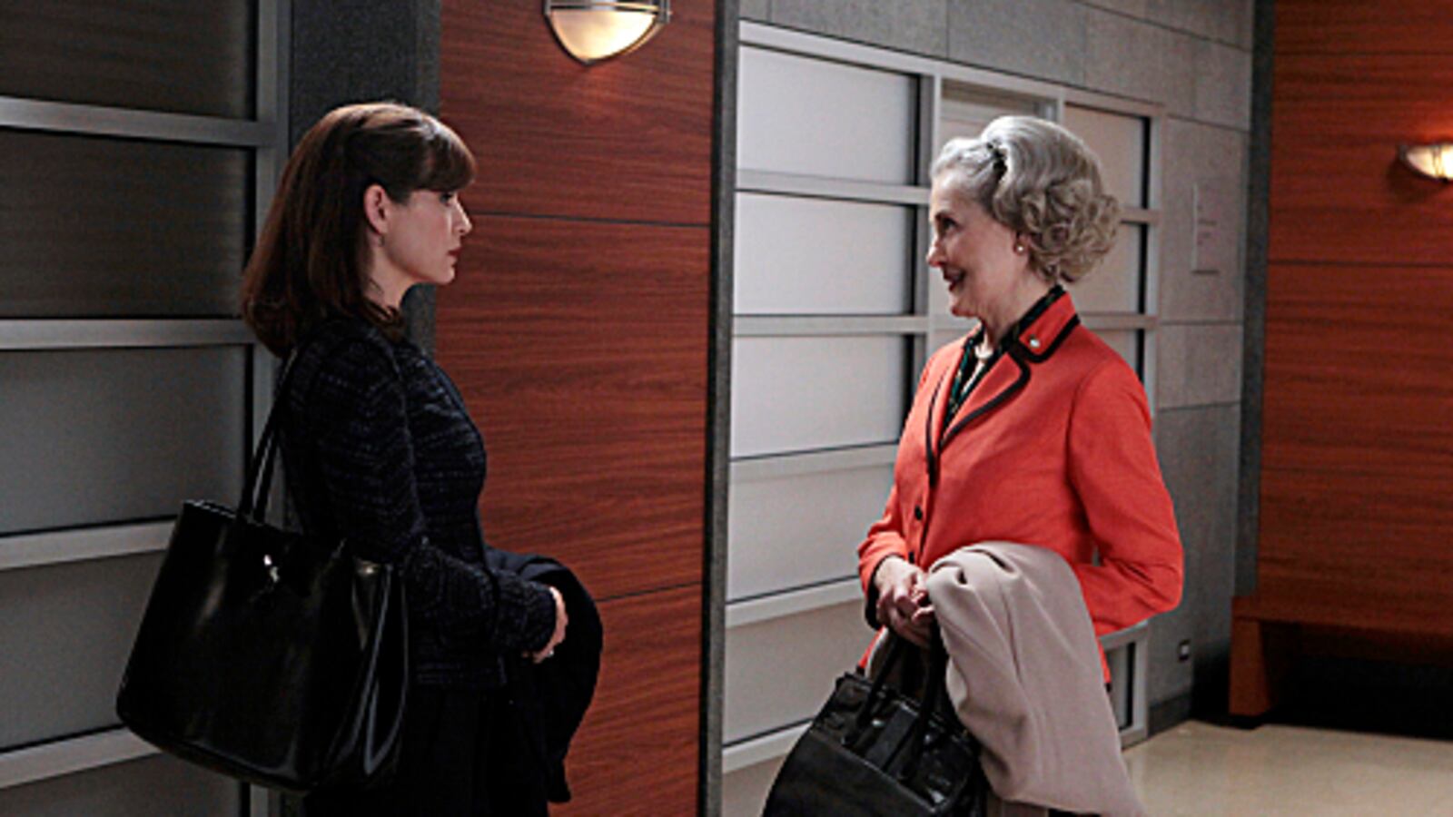 articles/2012/04/16/the-good-wife-mary-beth-peil-on-jackie-dawson-s-creek-and-more/lacob-good-wife_rtr03p