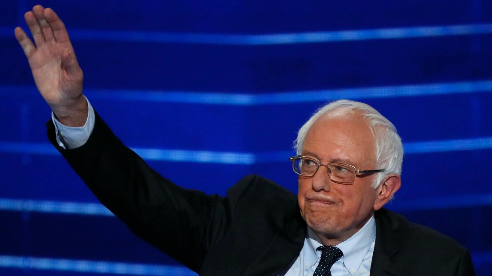 cheats/2016/11/14/bernie-sanders-i-m-humiliated-for-democrats/161114-bernie-sanders-humiliated-cheat_vpi83n