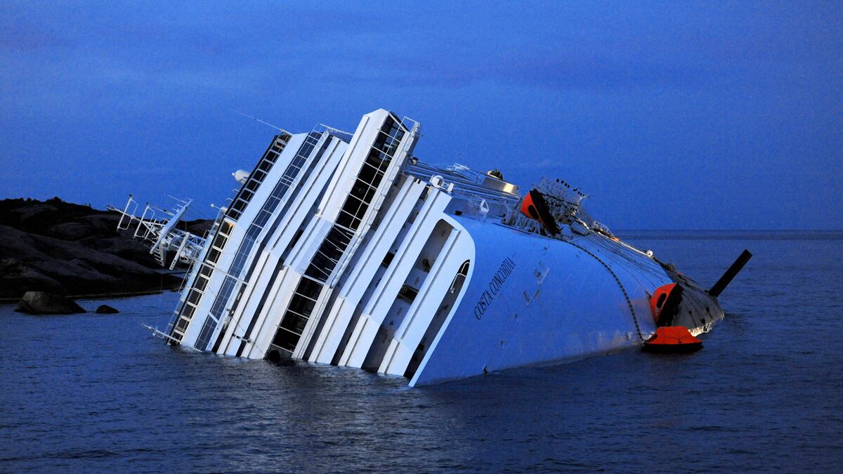 articles/2012/10/13/costa-concordia-shipwreck-comes-to-italian-court/costa-concordia-new-details-nadeau_zclz23