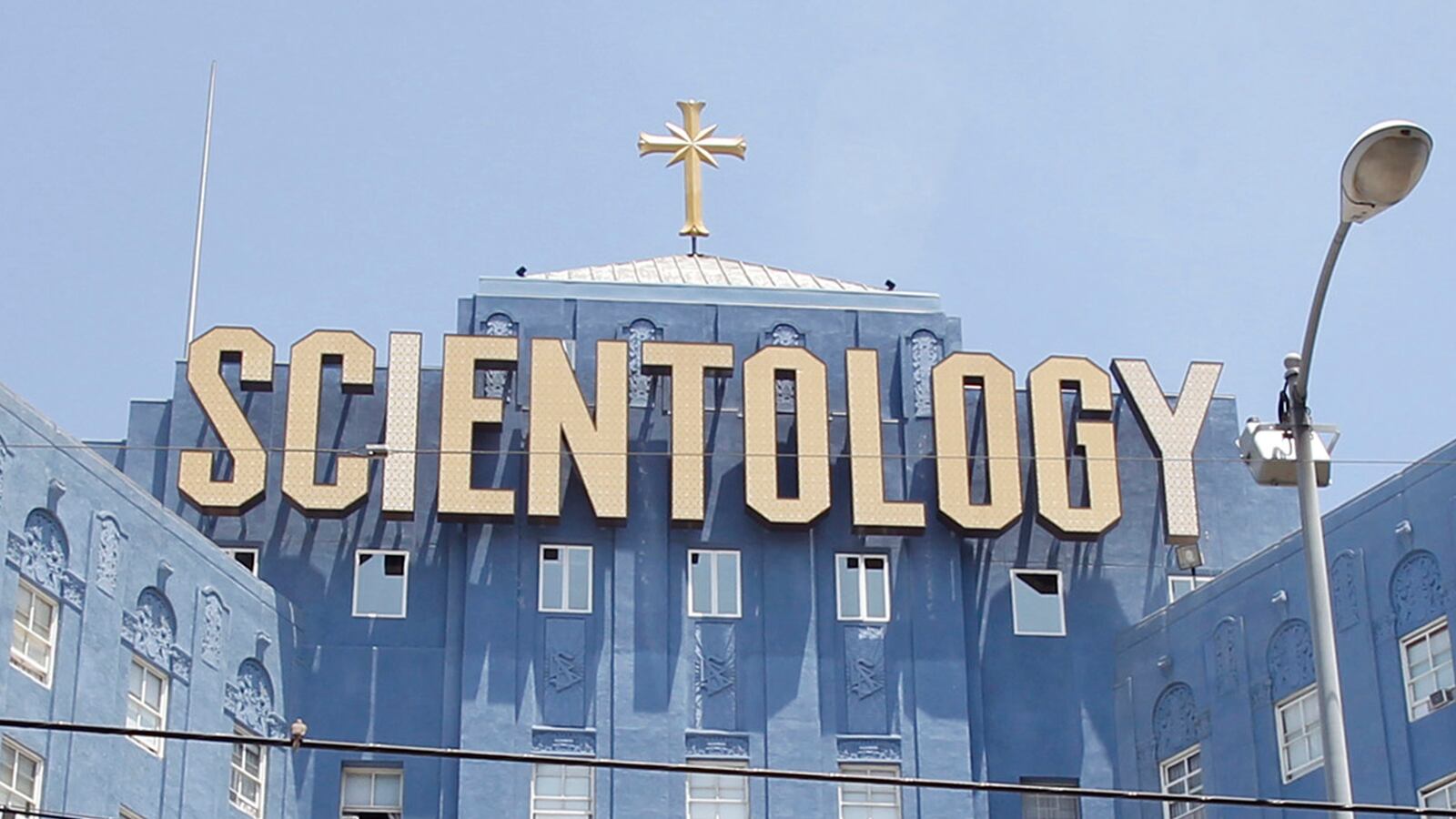 cheats/2013/12/16/ex-scientology-chief-church-spied/131216-scientology-cheat_ocbcwm