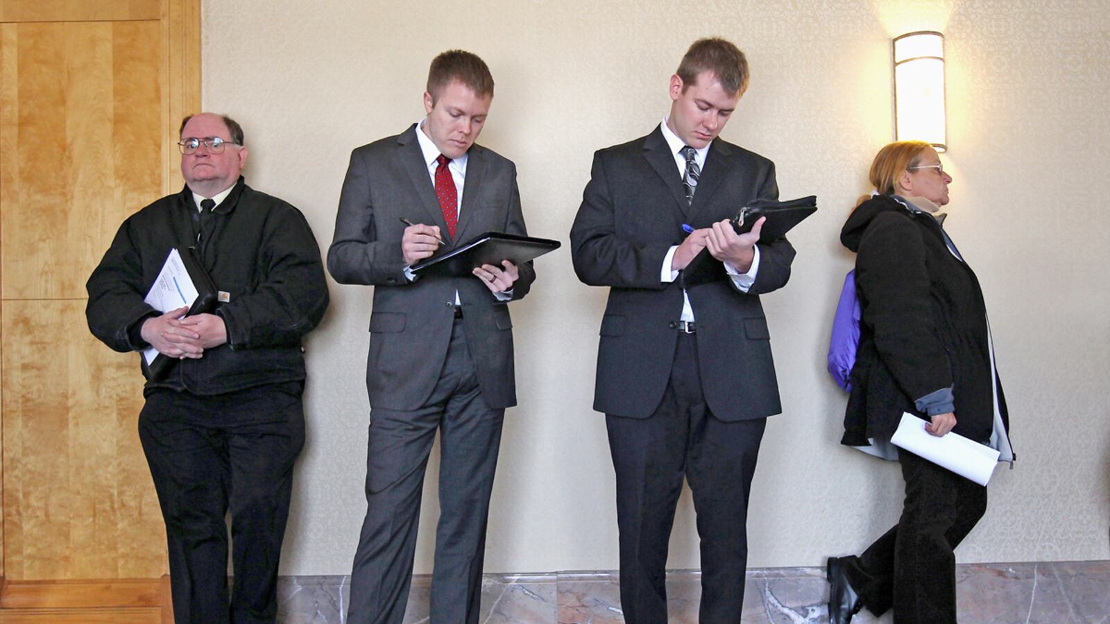 articles/2012/01/06/unemployment-rate-drops-but-numbers-don-t-tell-the-whole-story/jobs-report-january-2012-karabell_p0tjvz