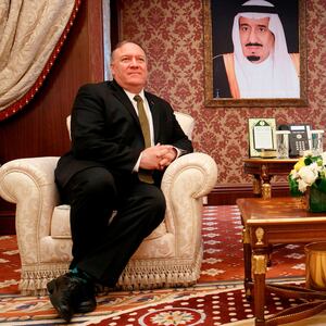 200527-pompeo-mbs-hero_xq044w