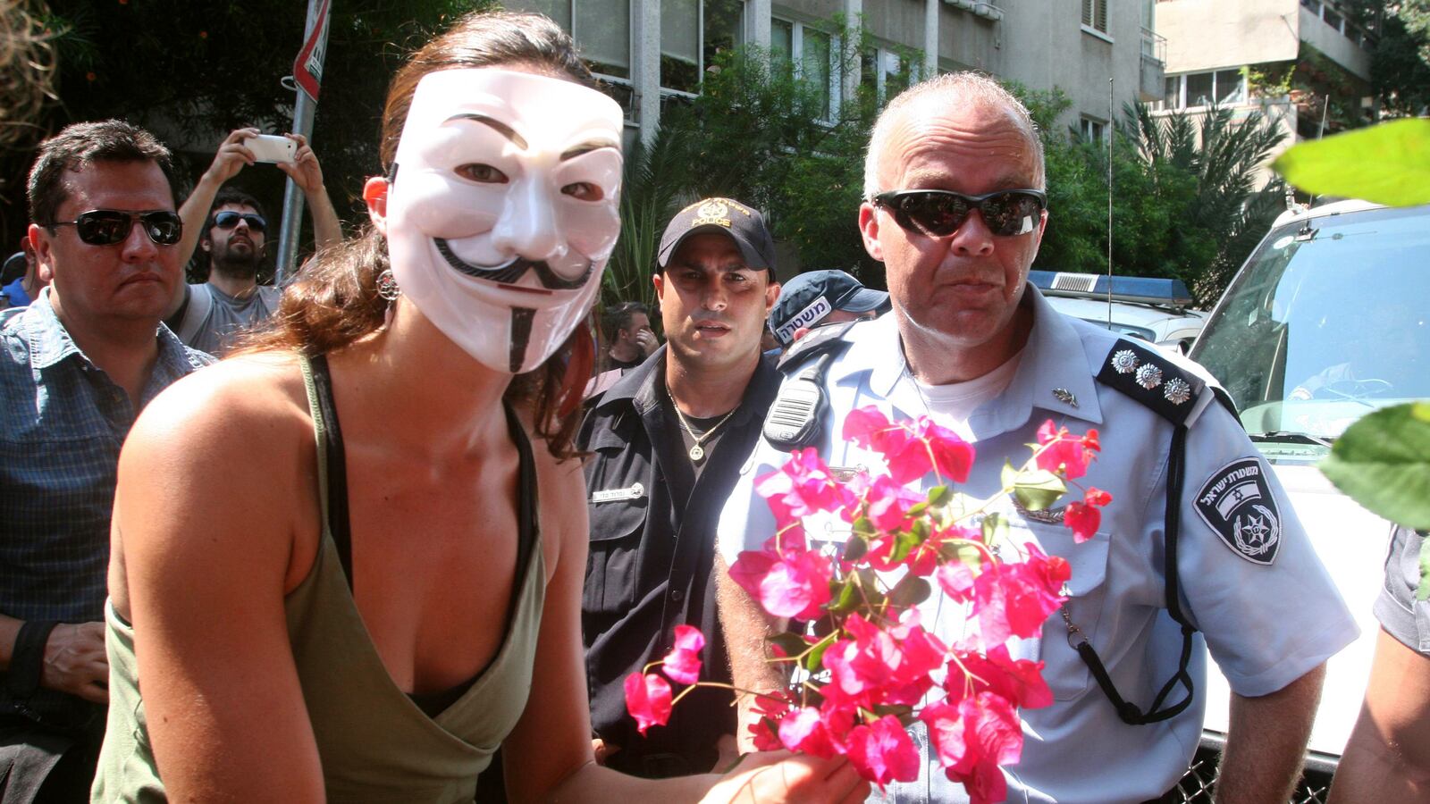 articles/2012/06/28/j14-v-the-occupation-why-talking-about-the-occupation-will-only-prolong-it/guy-fawkes-tel-aviv-openz_honett