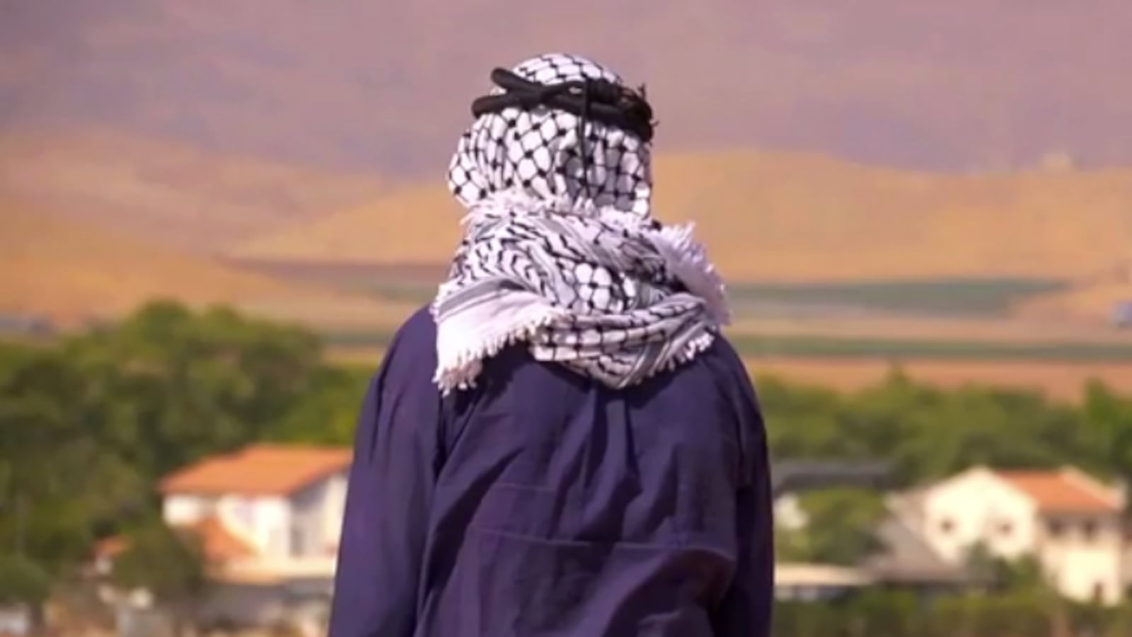 articles/2013/11/20/the-fading-valley-brings-jordan-valley-inequalities-into-stark-relief/fading-valley-screengrab-openz_fhy40q