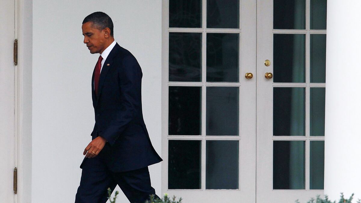 cheats/2011/12/29/romney-obama-s-like-marie-antoinette/obama-out-of-touch-cheat_zrjguf