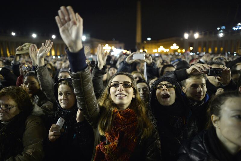 galleries/2013/03/13/the-vatican-and-argentina-react-to-pope-francis-photos/130313-new-pope-reax1_nv41g7
