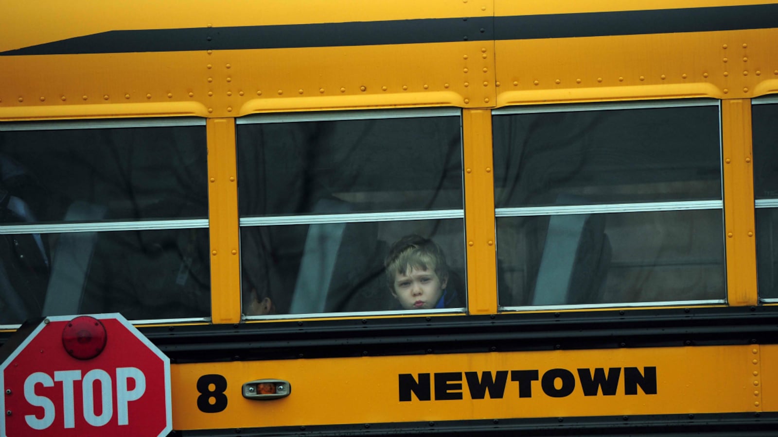cheats/2012/12/18/newtown-goes-back-to-school/sandy-hook-schools-threat-cheat_xtcvnl