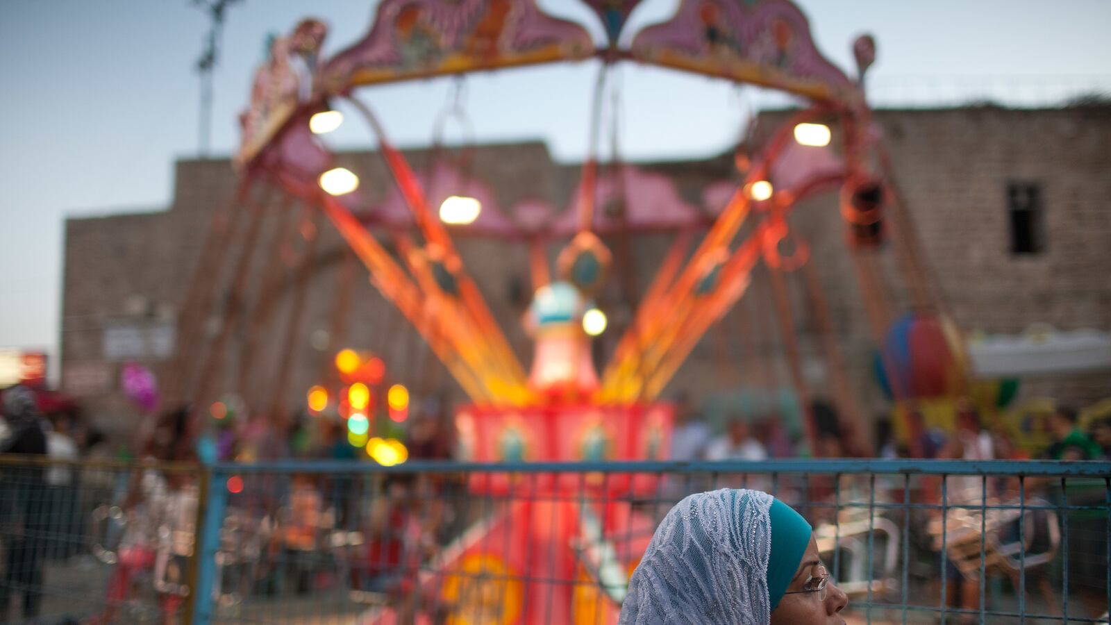 articles/2013/06/14/defending-segregation-in-the-new-york-times/arab-amusement-openz_c5i5hv