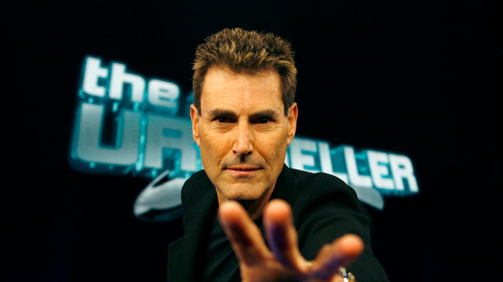 articles/2017/01/19/how-the-cia-tested-uri-geller-s-psychic-spying-ability-in-1973/RTX59UP_enznte