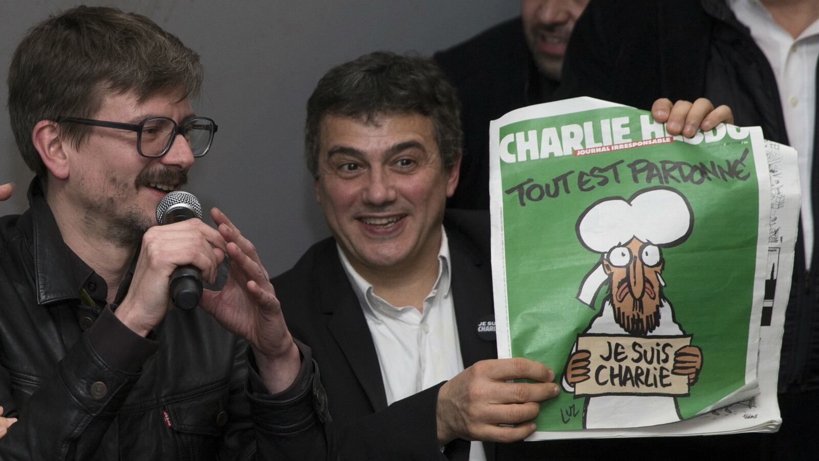 cheats/2015/05/05/charlie-hebdo-editors-we-attack-power-not-religion0/150505-hebdo-cheat_njnhf1
