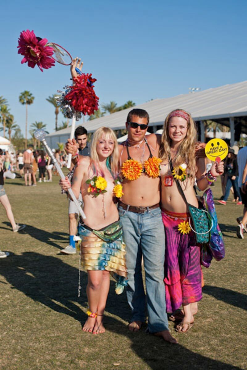galleries/2012/04/16/the-fresh-faces-of-coachella-2012-photos/coachella-new-1_vqw6uo
