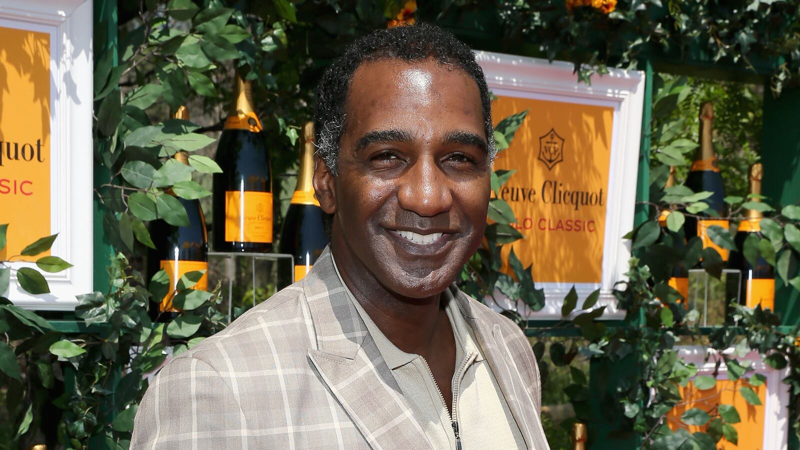 articles/2014/03/21/norm-lewis-broadway-s-first-black-phantom-on-racism-heroes-and-dream-roles/140320-norm-lewis-jones-tease_jkkzof