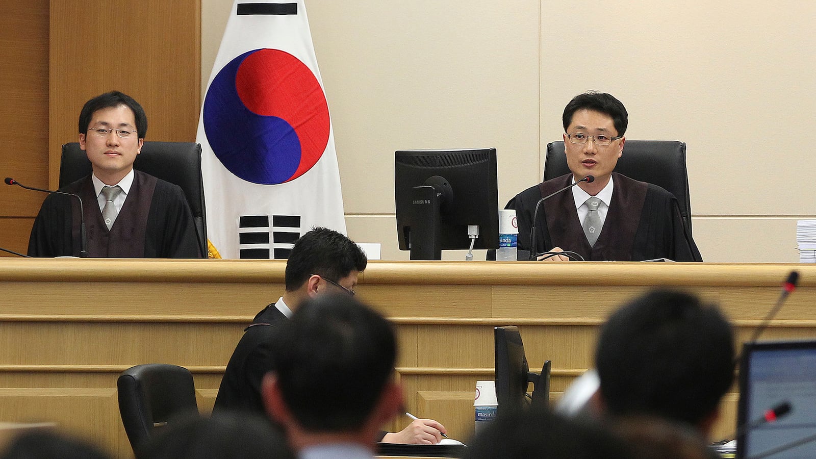 cheats/2014/06/10/south-korea-ferry-crew-trial-begins/140610-korea-ferry-trial-cheat_h5dimp