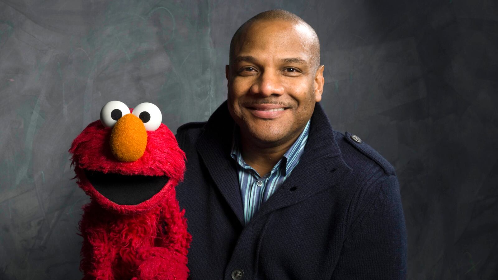 cheats/2012/11/20/elmo-accused-of-underage-sex-again/kevin-clash-lover-reverses-recant-cheat_bc5f1x