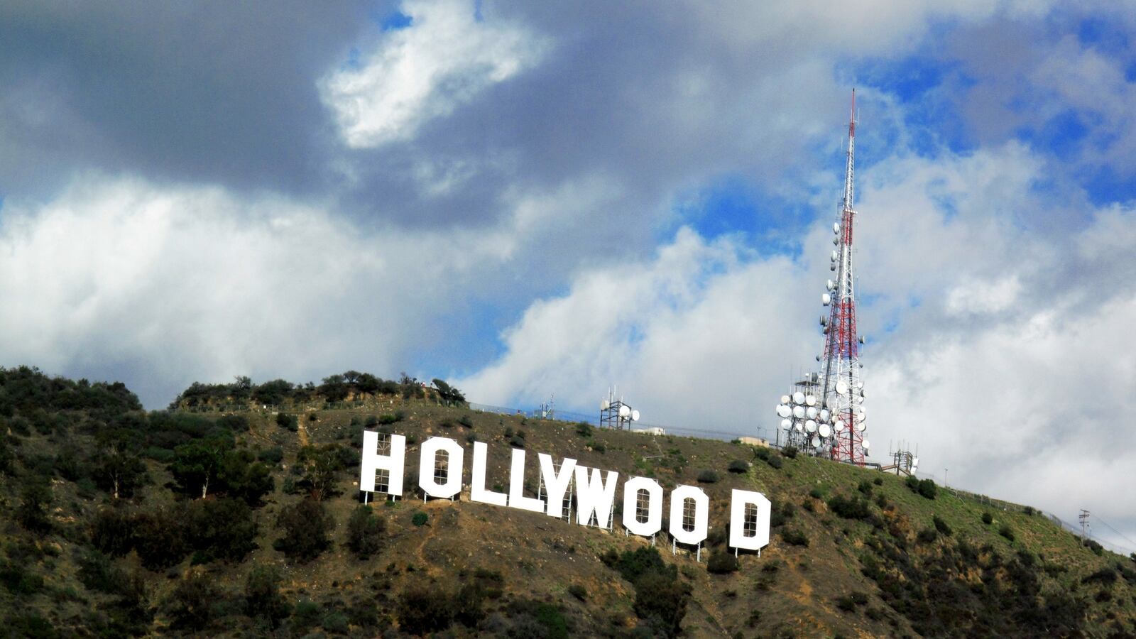 cheats/2016/03/24/fox-sony-lionsgate-join-georgia-protest/160324-hollywood-sign-cheat_js5gx8