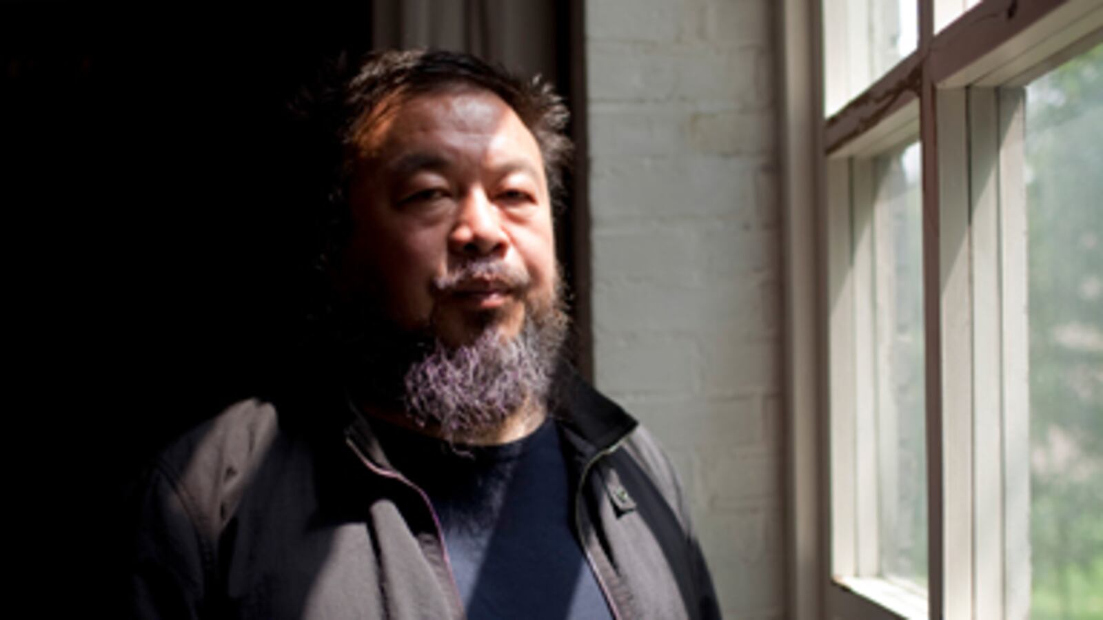 articles/2011/04/14/ai-weiwei-arrested-in-beijing-dissident-artist-finds-out-how-far-he-can-go/gopnik-ai-weiwei_173438_fbwbzb
