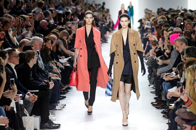 galleries/2014/02/26/best-of-paris-fashion-week-fall-winter-2014-photos/140228-paris-fashion-2_q4enqw