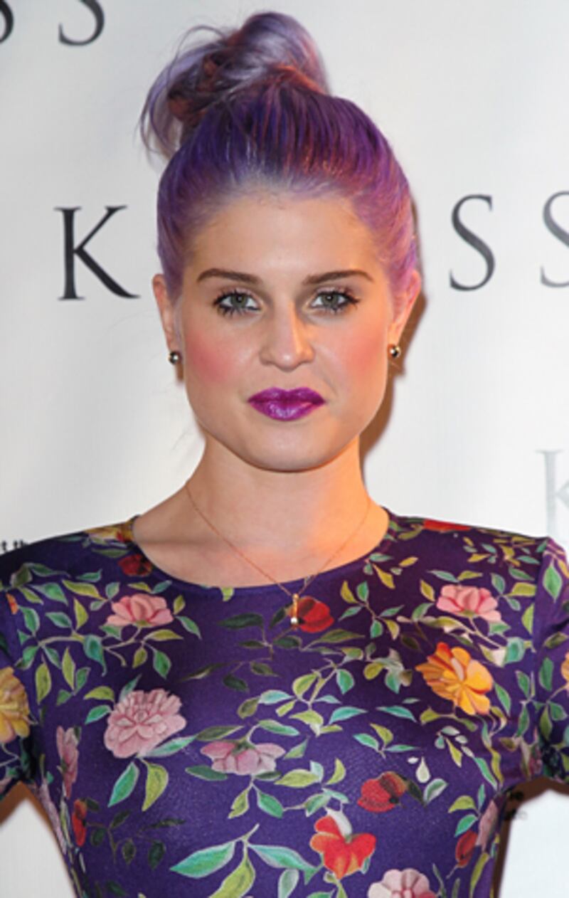 galleries/2012/05/24/courtney-love-john-mayer-more-twitter-overshares-photos/twitter-oversharing-kelly-osbourne_b1jetz