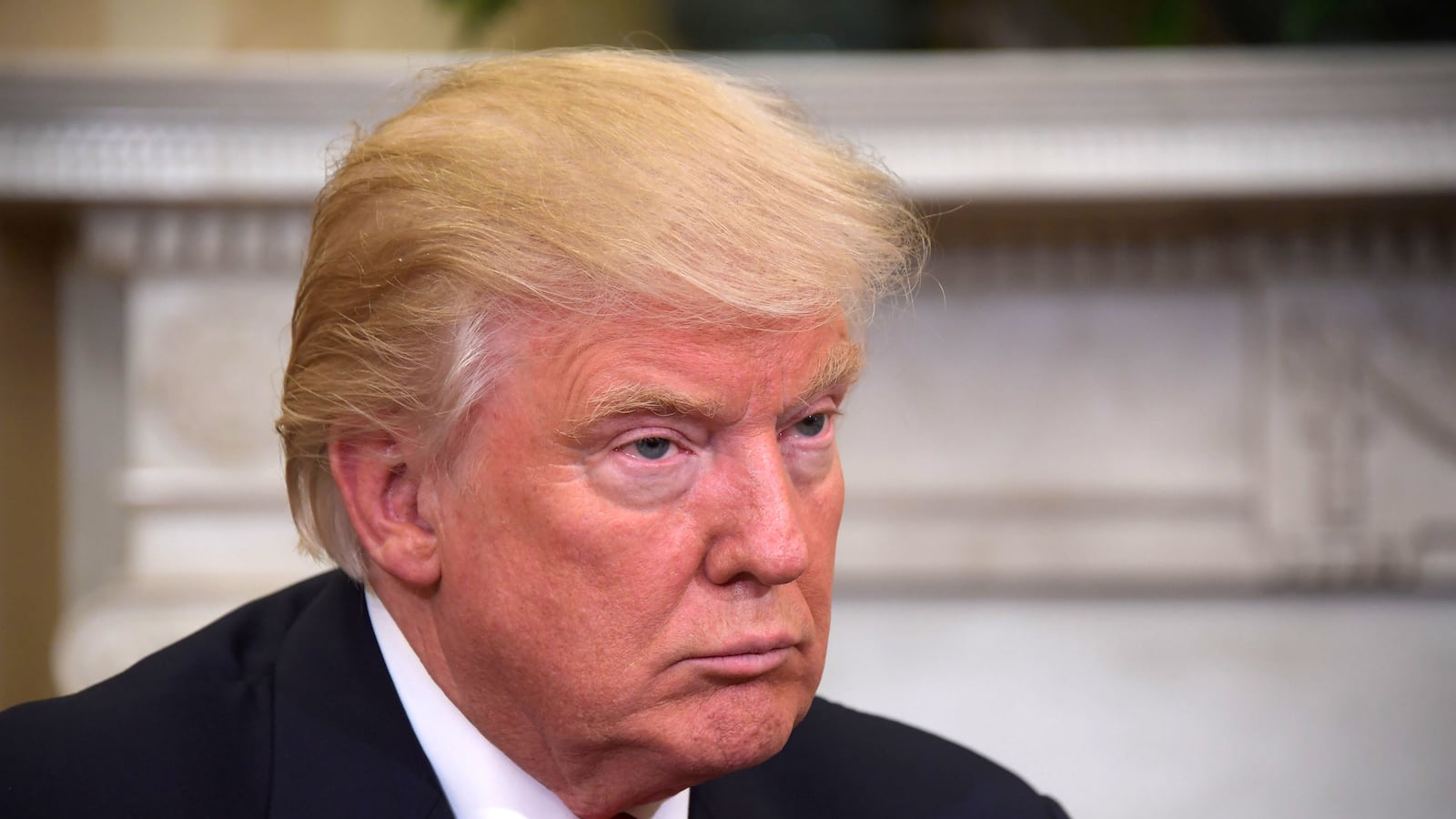 articles/2017/01/07/the-questions-donald-trump-needs-to-answer-about-russia/170107-reid-moscow-don-tease-1_wbkzbr