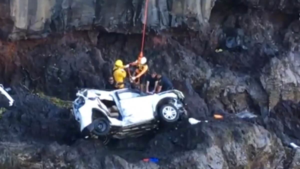 cheats/2016/06/09/murder-charges-dropped-against-yoga-twin/160609-yoga-twin-cheat_aloey7