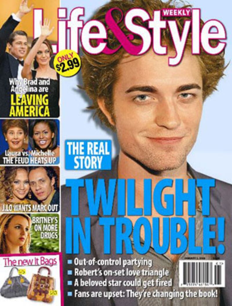 galleries/2009/11/11/twilight-tabloid-covers/twilight-tabloid-covers-2_x5nebw