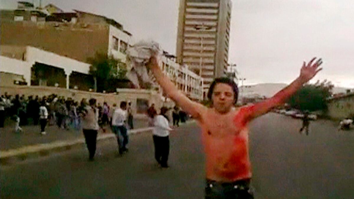 cheats/2011/12/03/syria-death-toll-soars/revolution-syria-protests_wwkt2l