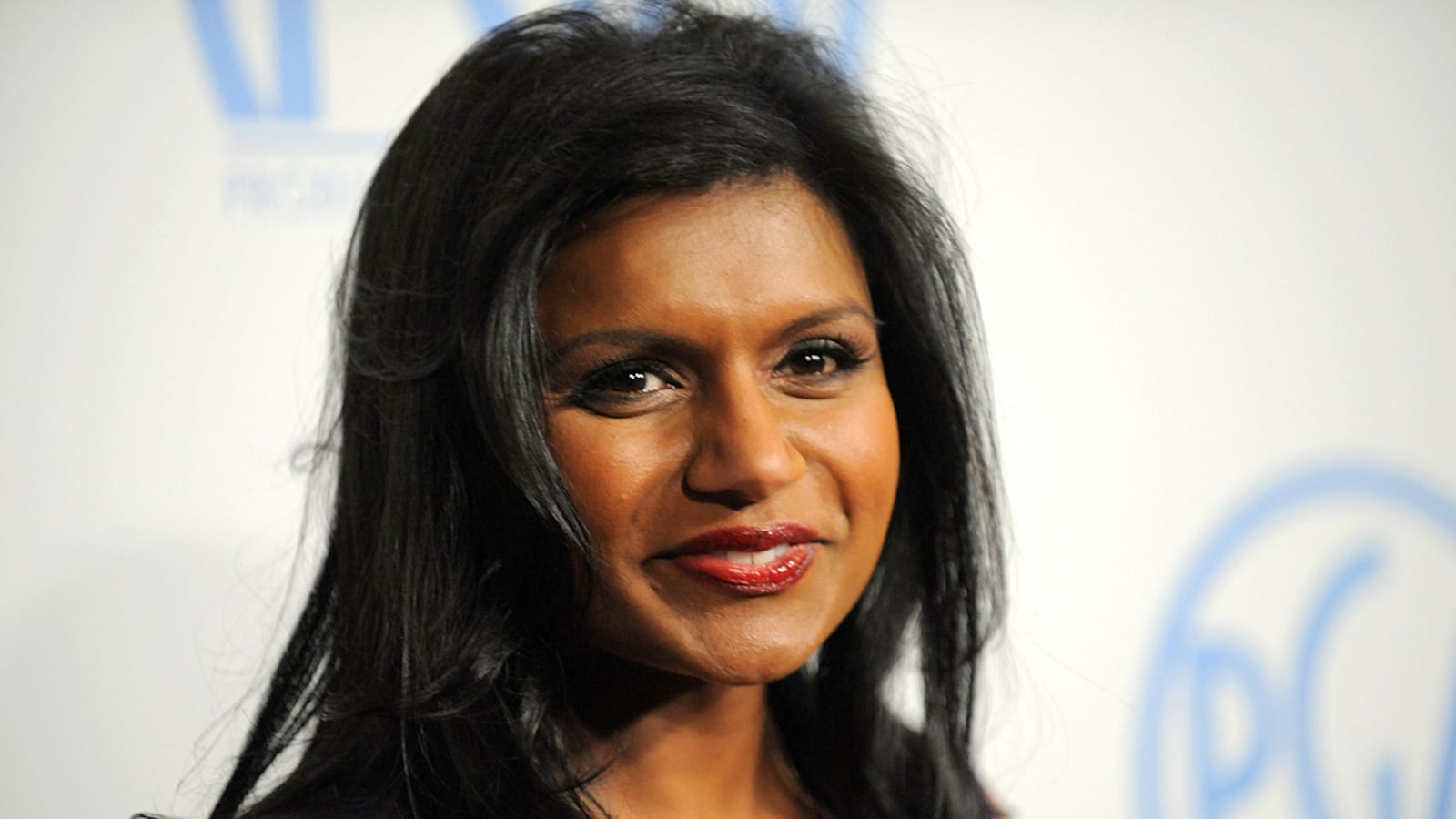 articles/2011/11/03/mindy-kaling-on-kim-kardashian-women-in-comedy-her-next-role/mindy-kaling-bennett_udbx6p