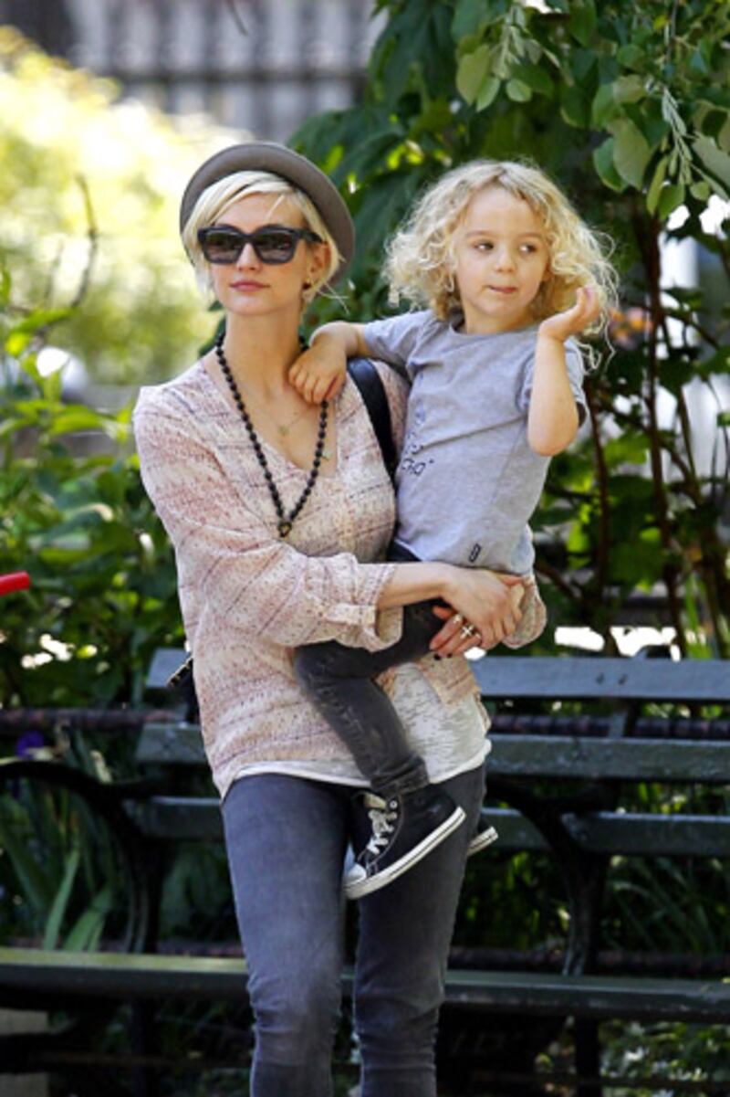 galleries/2012/07/10/penelope-scotland-disick-more-celeb-kids-named-after-places-photos/bronx-celebrity-kids-named-after-places_cnh7lk