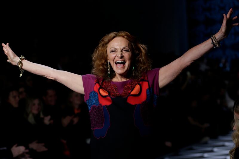 articles/2014/02/10/fashion-s-most-powerful-women-victoria-beckham-diane-von-furstenberg-show-at-new-york-fashion-week/140210-cunningham-dvf_oywedl