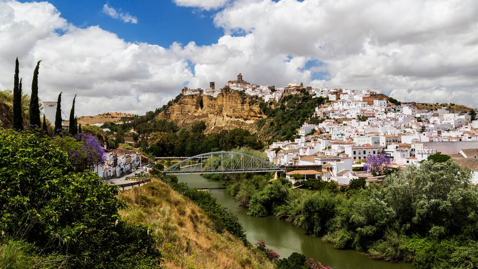 180421-kemper-Arcos-de-la-Frontera-embed_zxtsuv