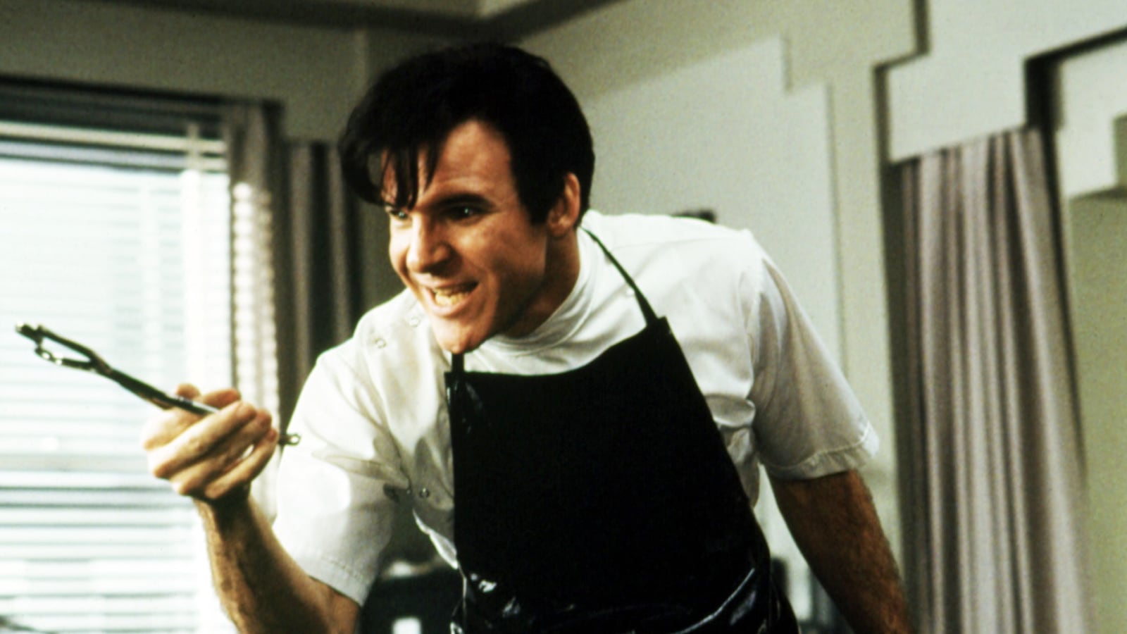 articles/2014/05/06/joshua-ferris-s-new-novel-chronicles-an-existential-dentist-in-despair/140505-leclair-ferris-tease_jkf1f2