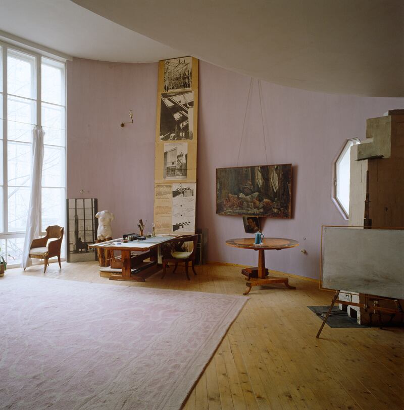 galleries/2013/03/22/omg-i-want-this-house-moscow-photos/130321-omghouse4_fbltl7