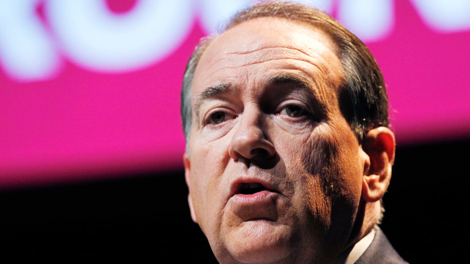 articles/2015/05/05/huckabee-announces-run-in-hope-sees-doom/150505-parker-huckabee-tease_abintg
