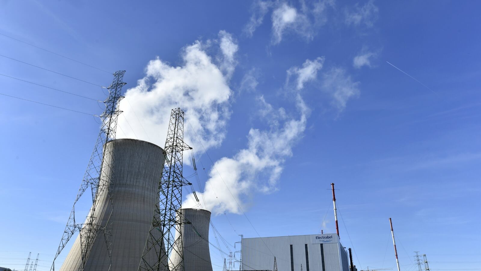 cheats/2016/02/17/terrorists-may-ve-spied-on-nuclear-official/160216-belgium-nuclear-cheat_st9nut