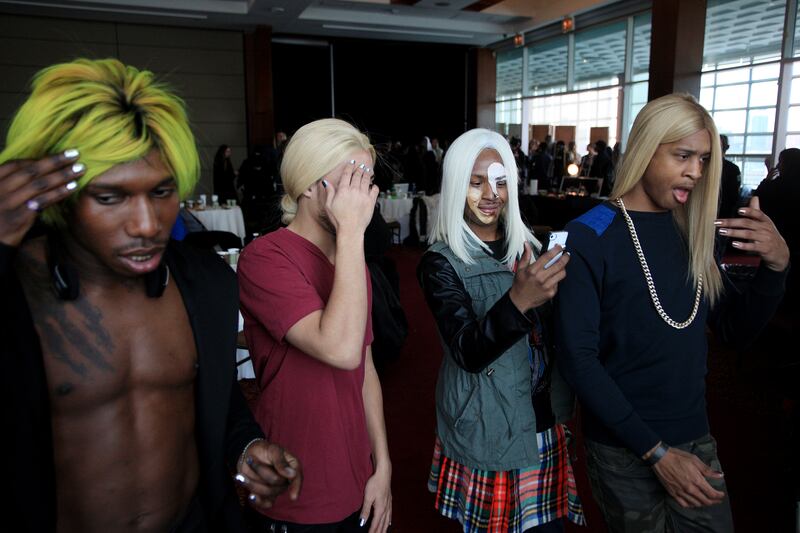 galleries/2014/02/10/backstage-at-hood-by-air-new-york-fashion-week-2014-photos/gal-hoodbyair-16_c2tb1b