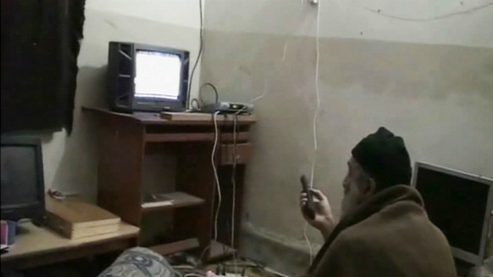 cheats/2014/11/12/seal-thought-he-d-die-in-bin-laden-raid/141112-bin-laden-cheat_htxxm6